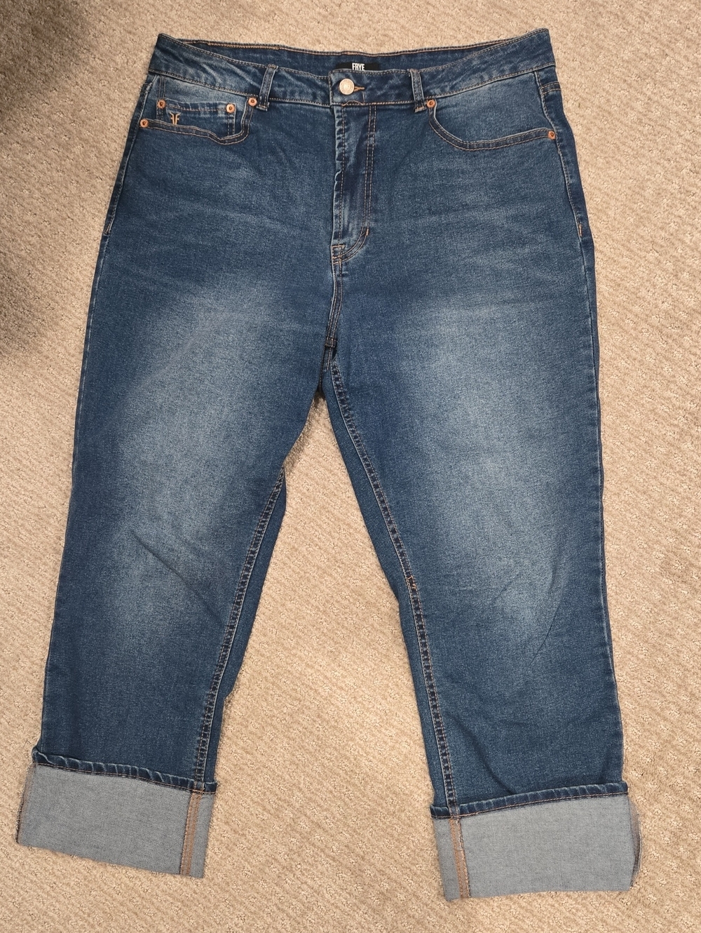 Frye Sz. 12- Relaxed Fit Jeans/capris